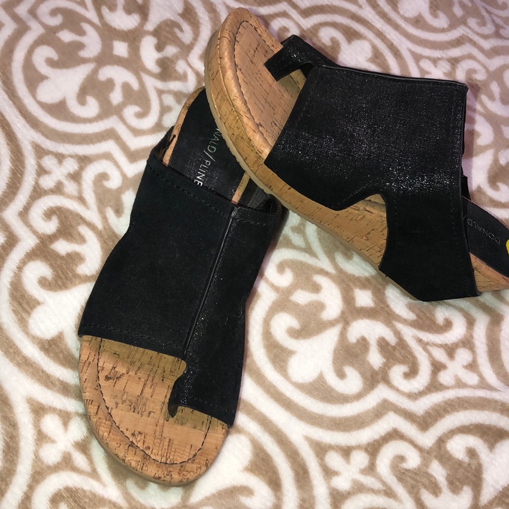 DONALD/PLINER WEDGE LOW HEEL